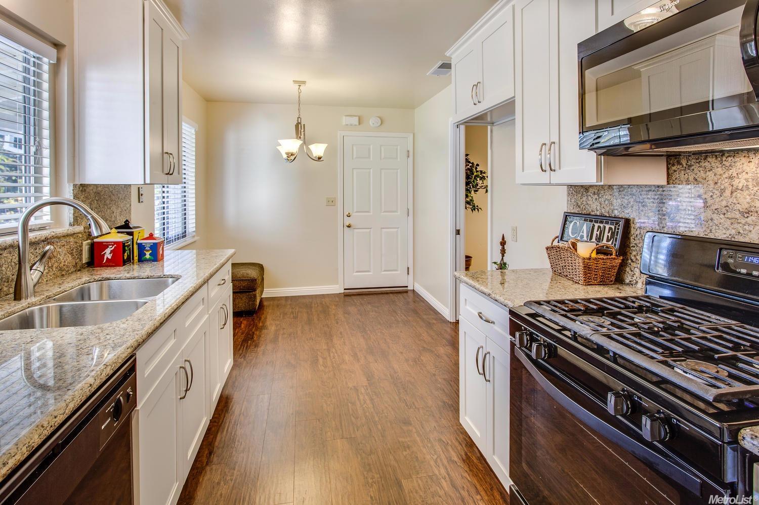 2749 Garfield Ave, Carmichael, CA 95608 photo 8