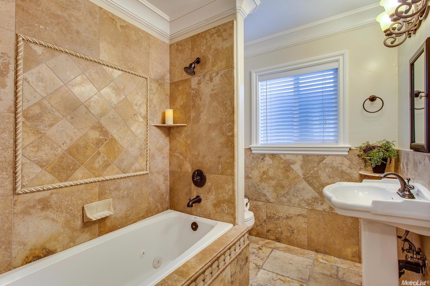2749 Garfield Ave, Carmichael, CA 95608 photo 18