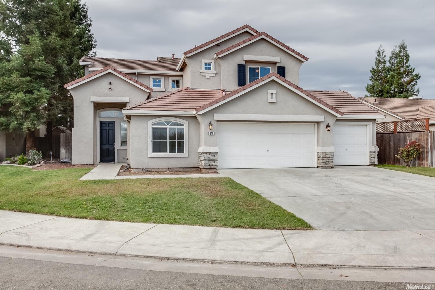 946 Fallbrook Ct, Escalon, CA 95320 photo 1