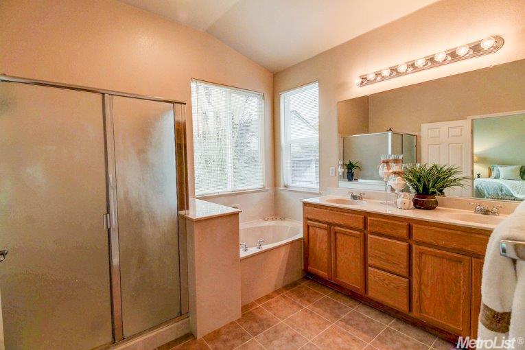 2119 Derrick Ave, Manteca, CA 95337 photo 13