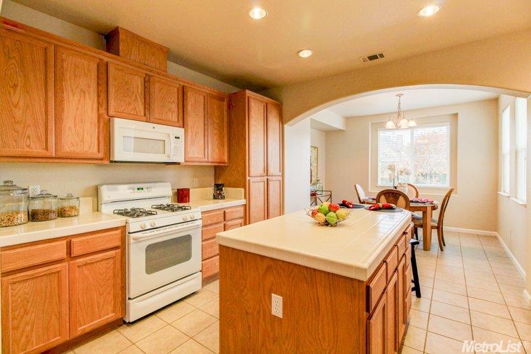 2119 Derrick Ave, Manteca, CA 95337 photo 6