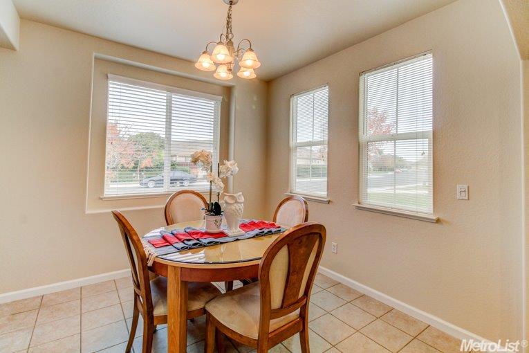 2119 Derrick Ave, Manteca, CA 95337 photo 7