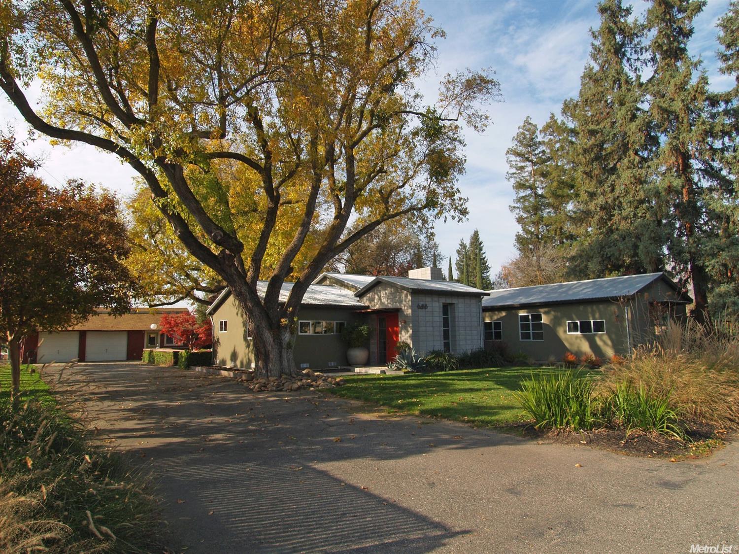 6418 Carver Rd, Modesto, CA 95356 photo 1