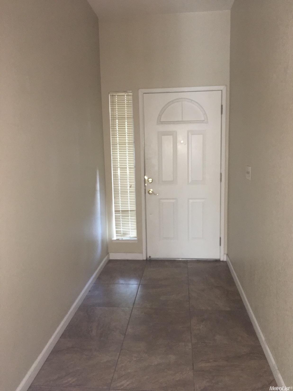 2064 Elwin Way, Modesto, CA 95350 photo 4