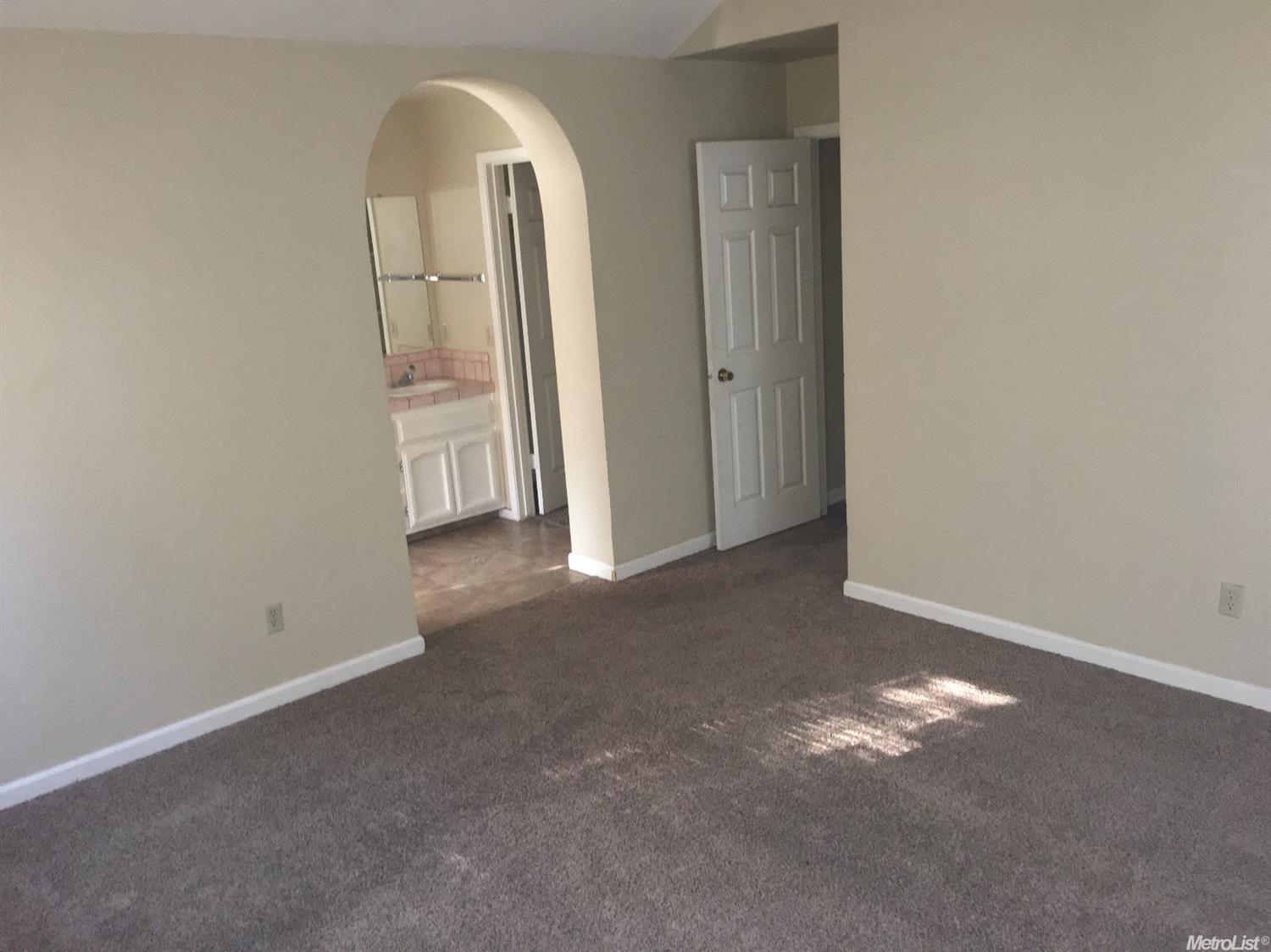 2064 Elwin Way, Modesto, CA 95350 photo 20