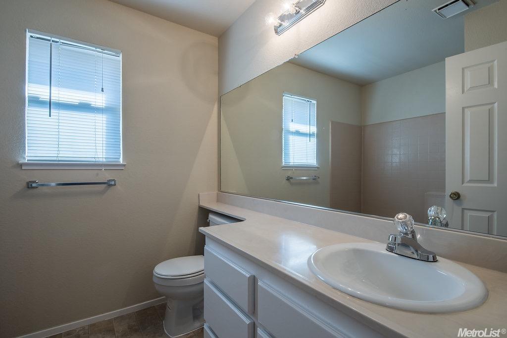 2532 Walnut Park Dr, Modesto, CA 95355 photo 16
