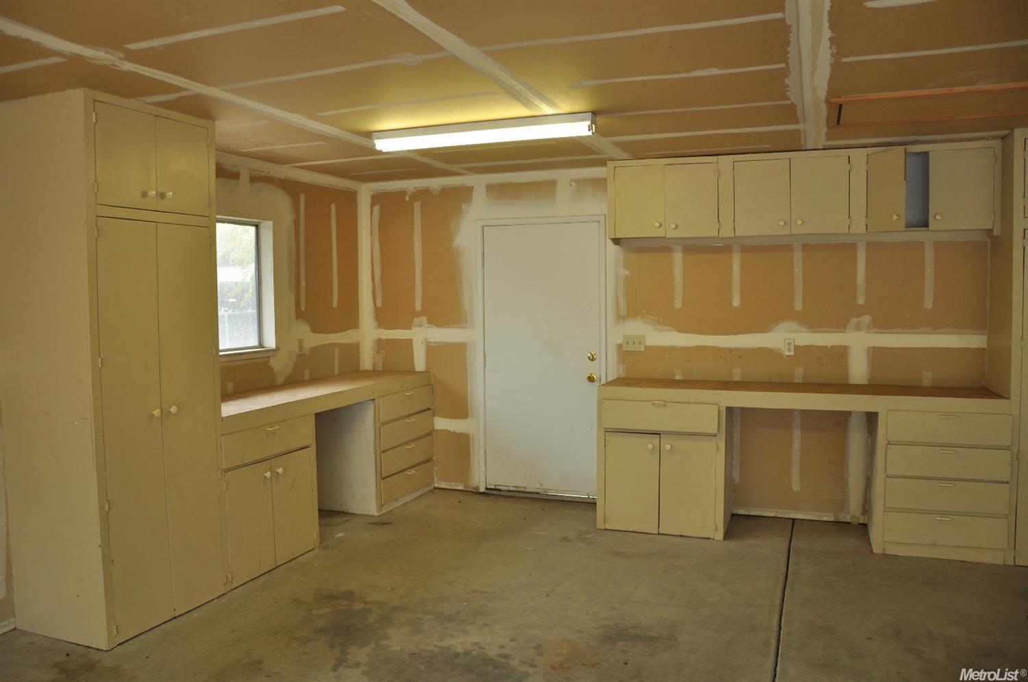 111 N Veach, Manteca, CA 95337 photo 15