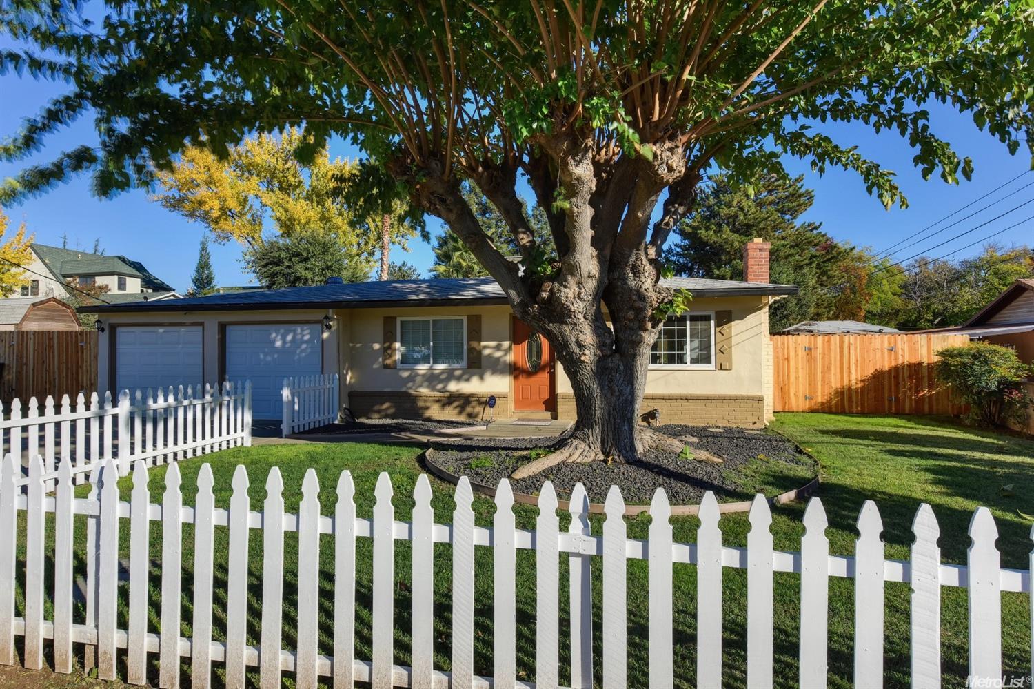 2828 Garfield Ave, Carmichael, CA 95608 photo 2