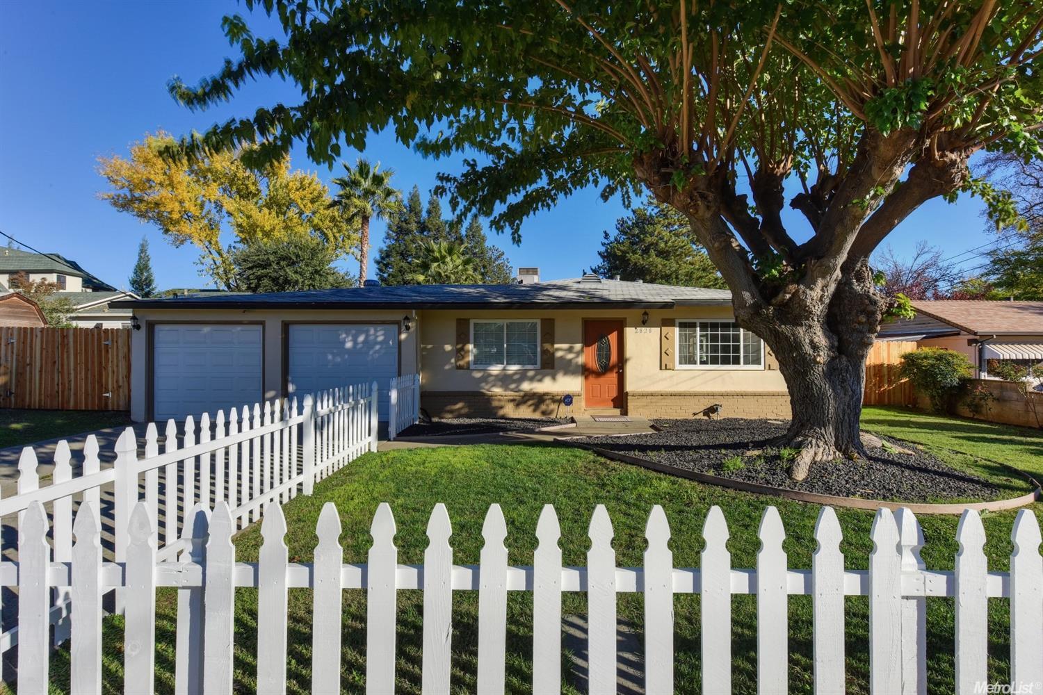2828 Garfield Ave, Carmichael, CA 95608 photo 1