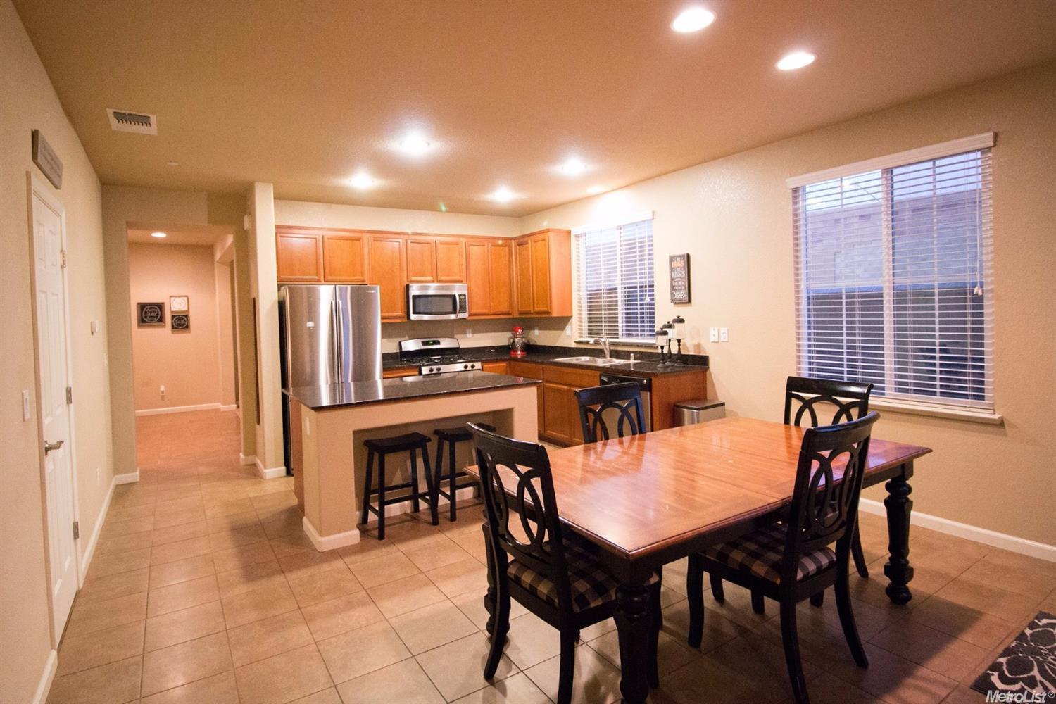 770 Courtyards Loop, Lincoln, CA 95648 photo 4