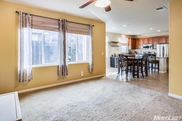 687 Courtyards Loop, Lincoln, CA 95648 photo 10
