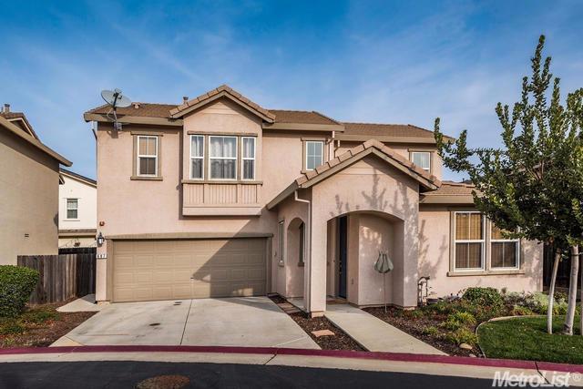 687 Courtyards Loop, Lincoln, CA 95648 photo 1