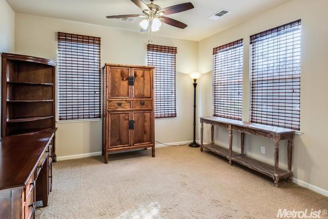 687 Courtyards Loop, Lincoln, CA 95648 photo 6