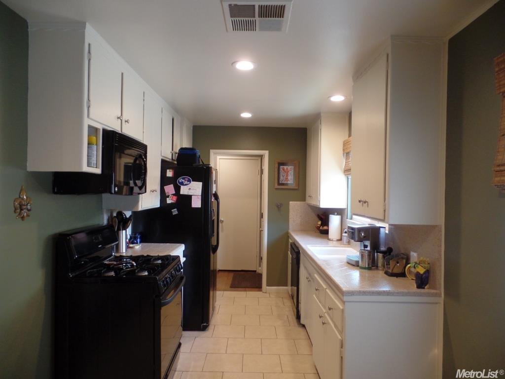 1133 Del Vale Ave, Modesto, CA 95350 photo 11