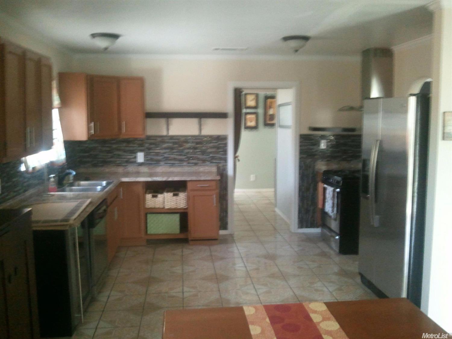 427 Tenth St, Williams, CA 95987 photo 3