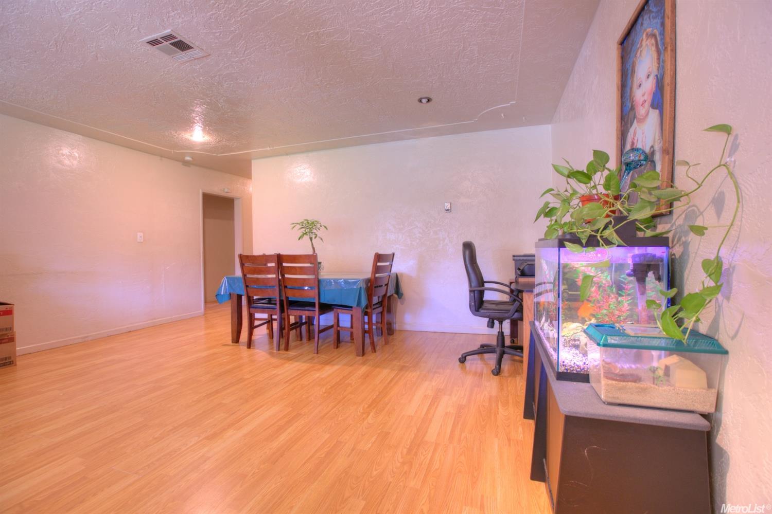 426 Alturas Ave, Modesto, CA 95351 photo 15
