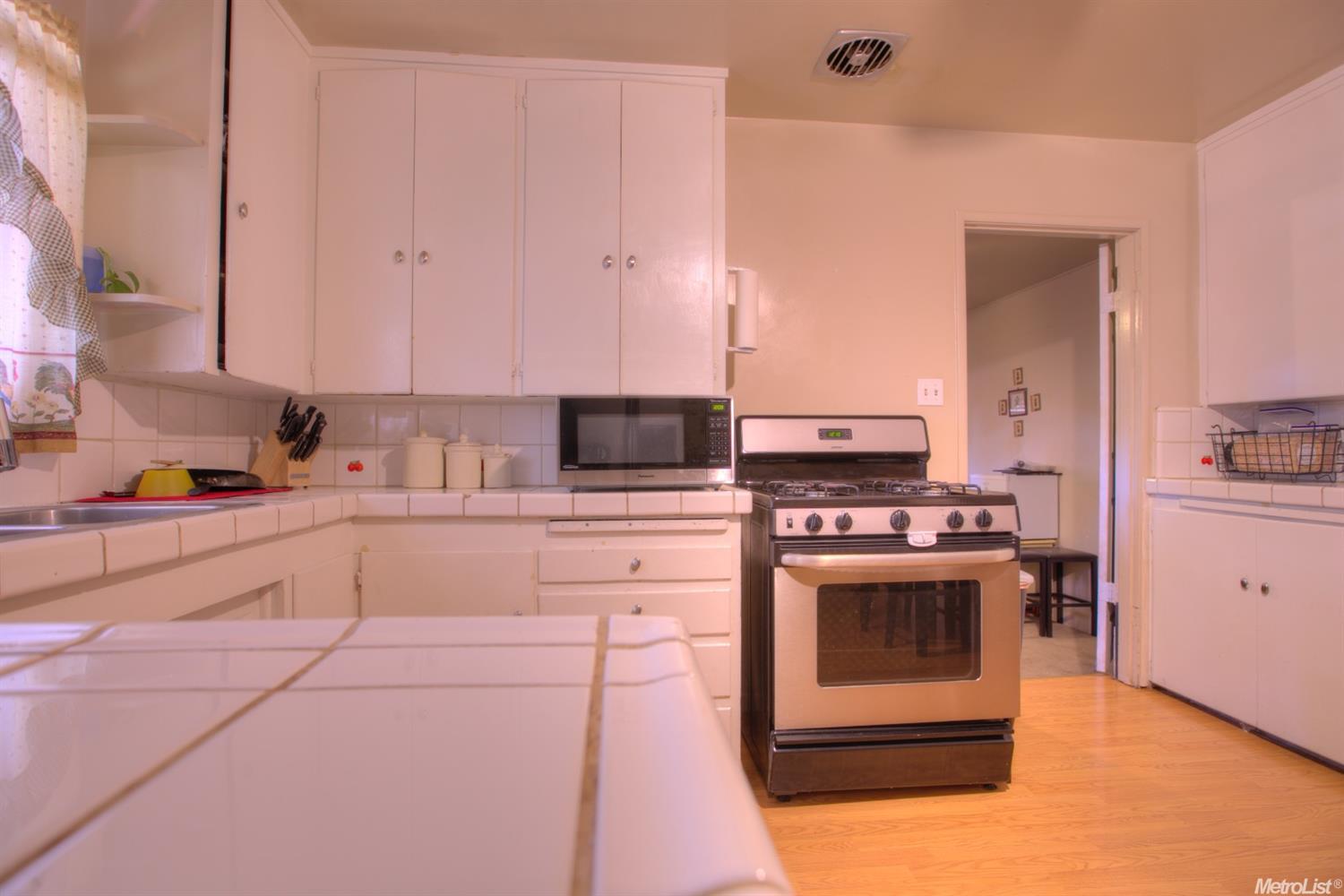 426 Alturas Ave, Modesto, CA 95351 photo 8