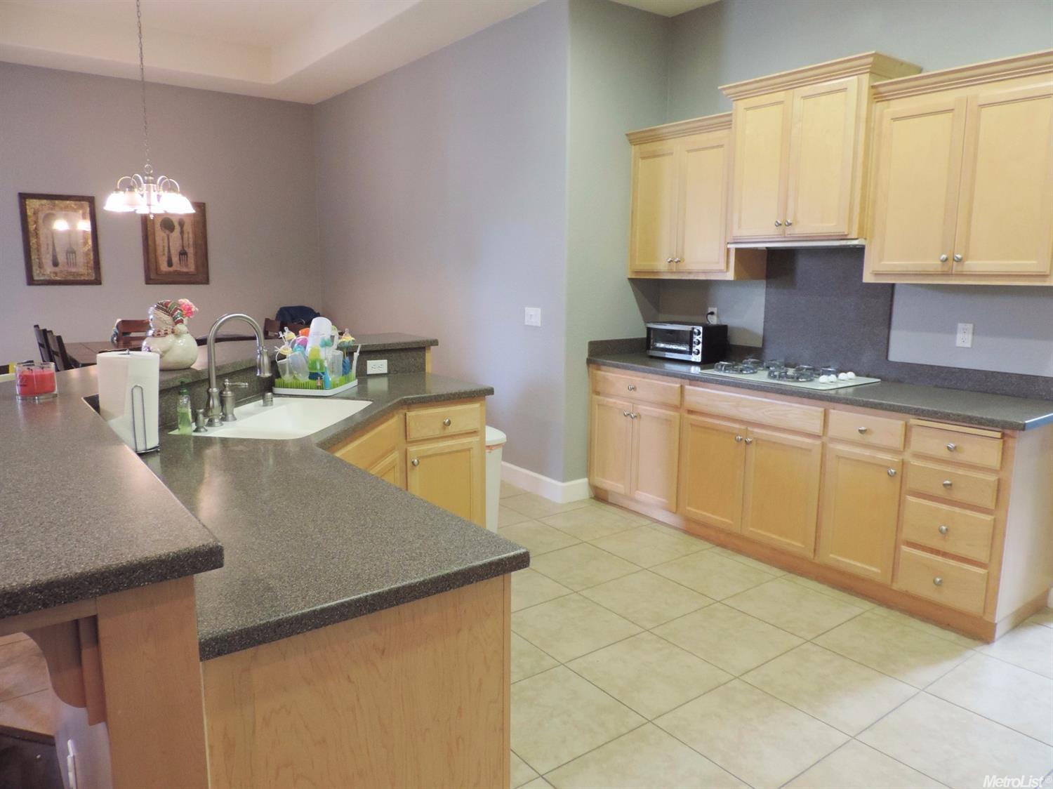 1714 Cornerstone Dr, Ripon, CA 95366 photo 11