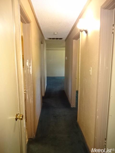1009 U St, Merced, CA 95341 photo 9