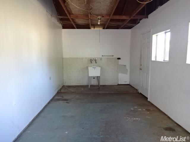 1009 U St, Merced, CA 95341 photo 10