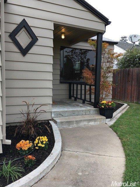 1317 S Pleasant Ave, Lodi, CA 95240 photo 4