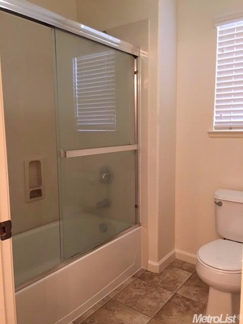 3760 Armando Ct, Ceres, CA 95307 photo 4