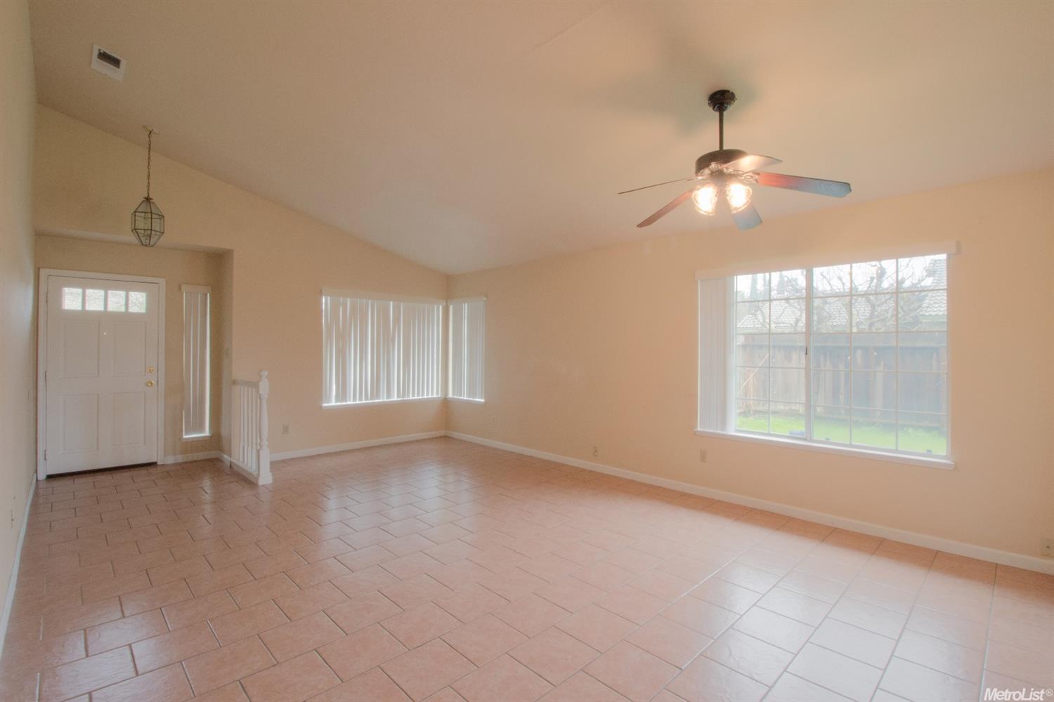 601 Marin Ave, Modesto, CA 95358 photo 2