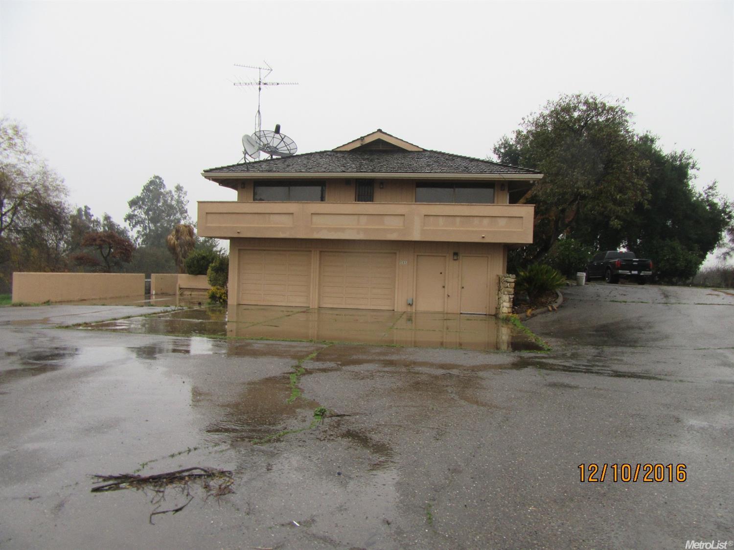5959 W Grayson Rd, Modesto, CA 95358 photo 2