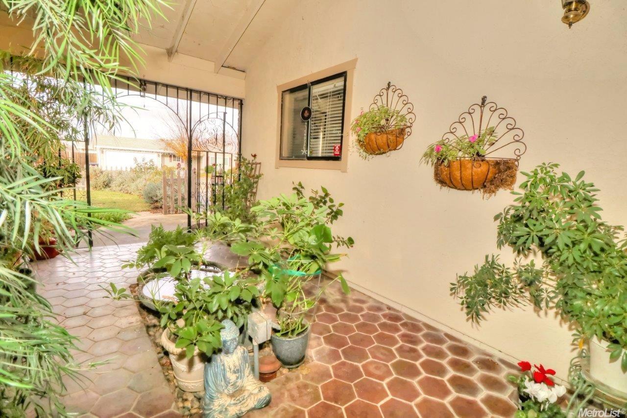 401 Rafael Dr, Elverta, CA 95626 photo 3