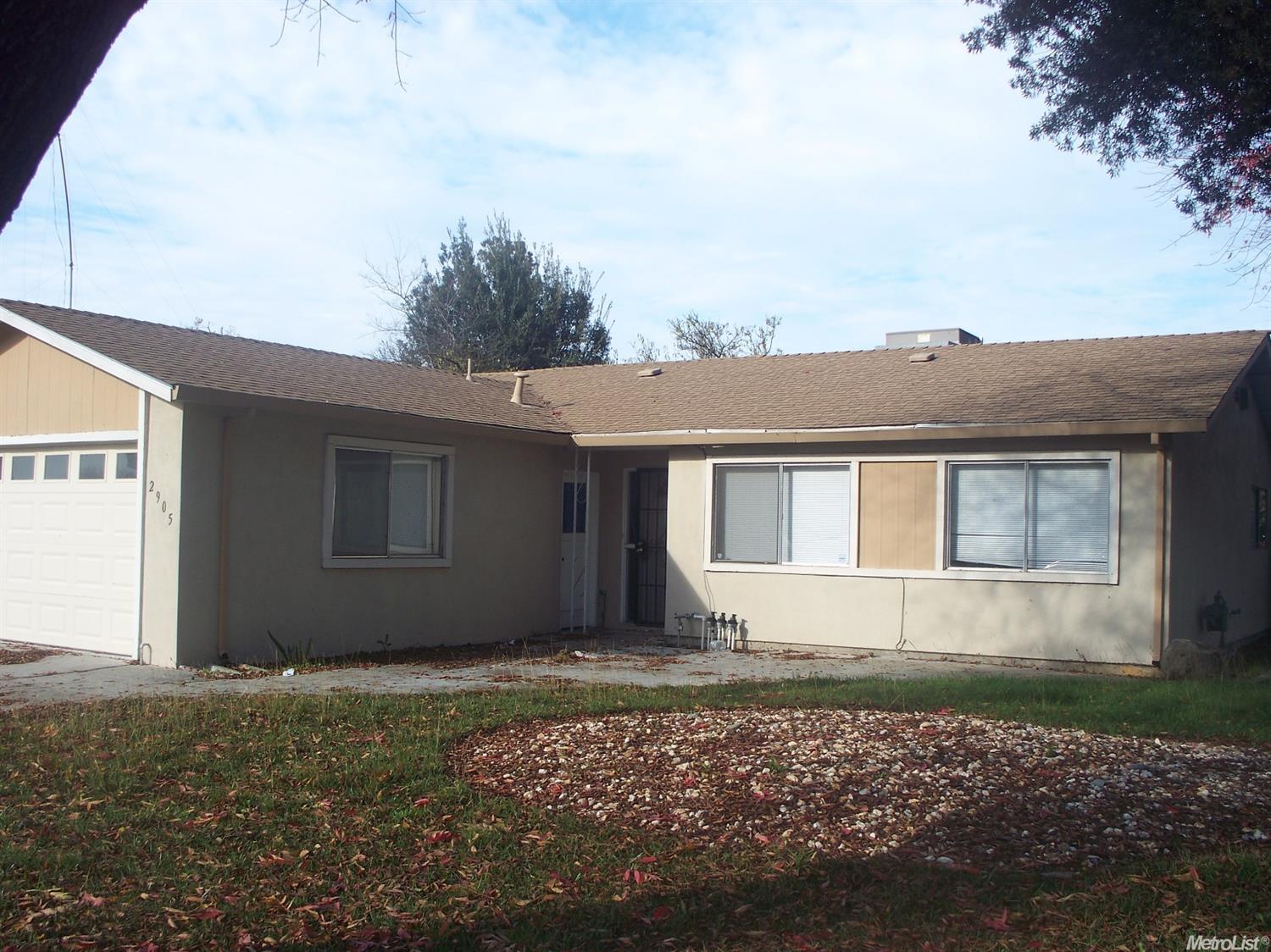 2905 Poppypatch Dr, Modesto, CA 95354 photo 2