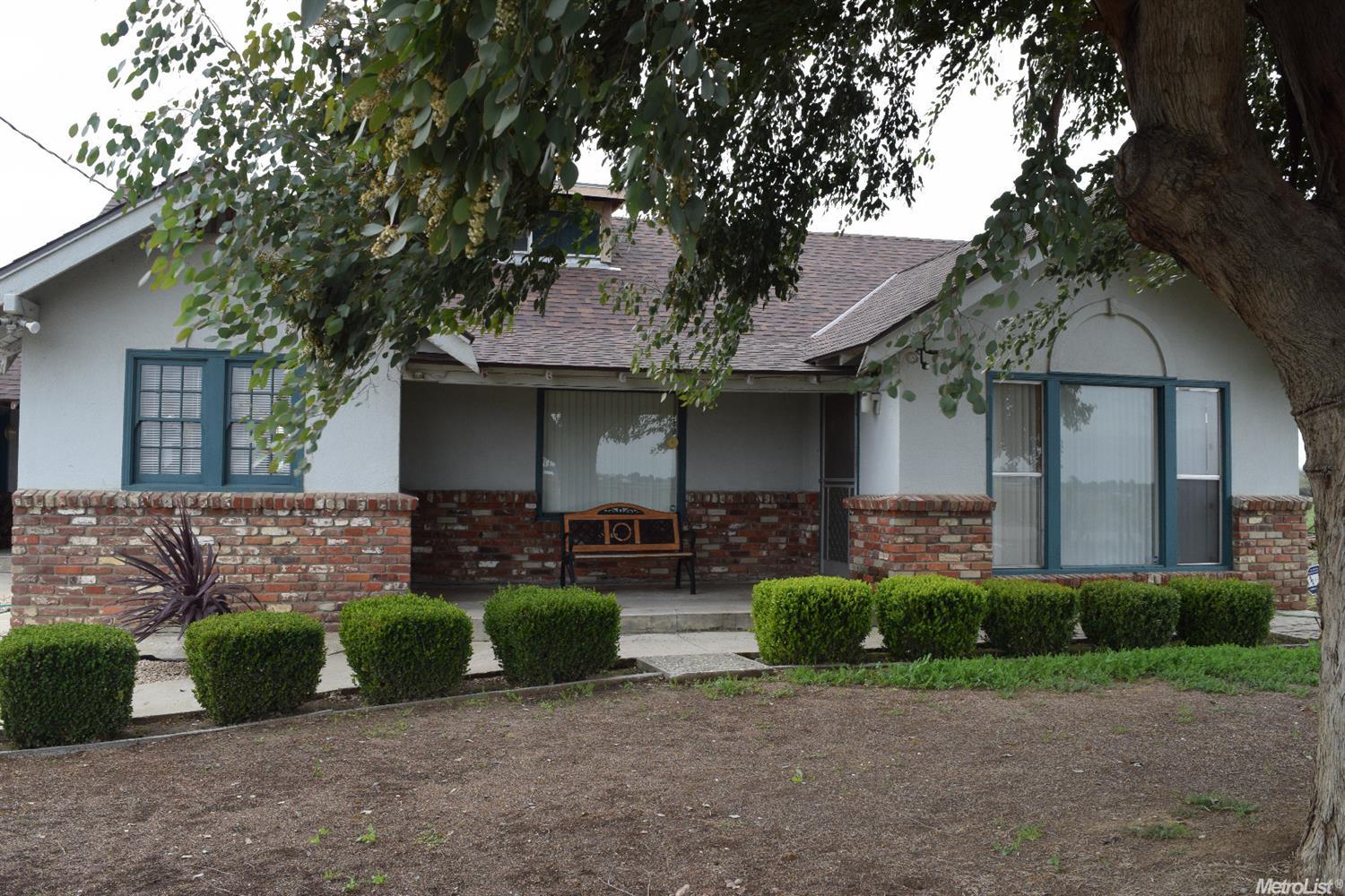15913 Elm Ave, Patterson, CA 95363 photo 1