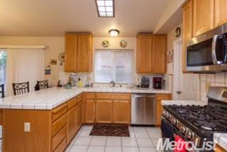 1109 Memory Ln, Modesto, CA 95351 photo 4