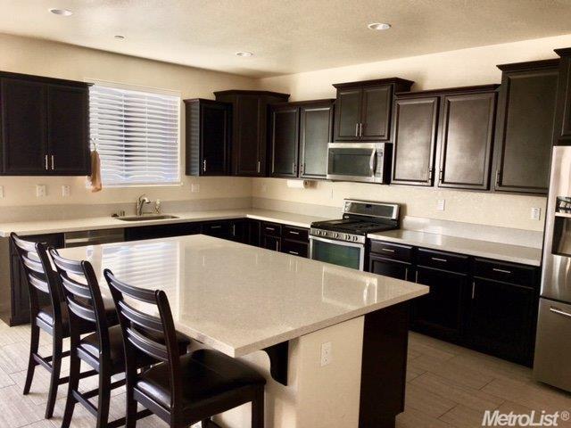 2346 Jigsaw Ave, Manteca, CA 95337 photo 2