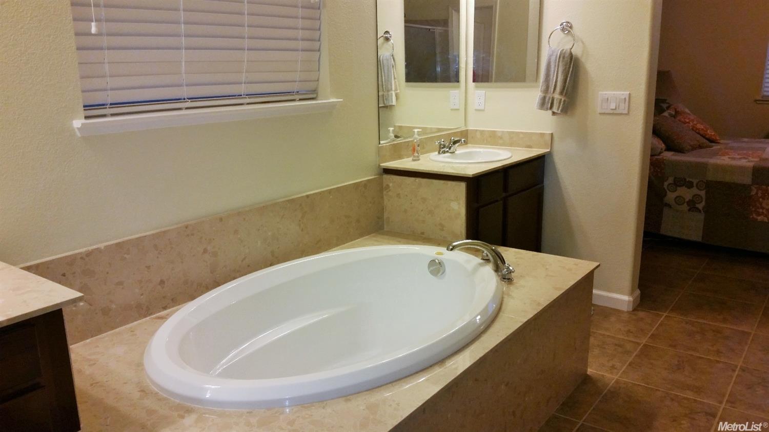 745 Sawtooth St, Manteca, CA 95337 photo 22