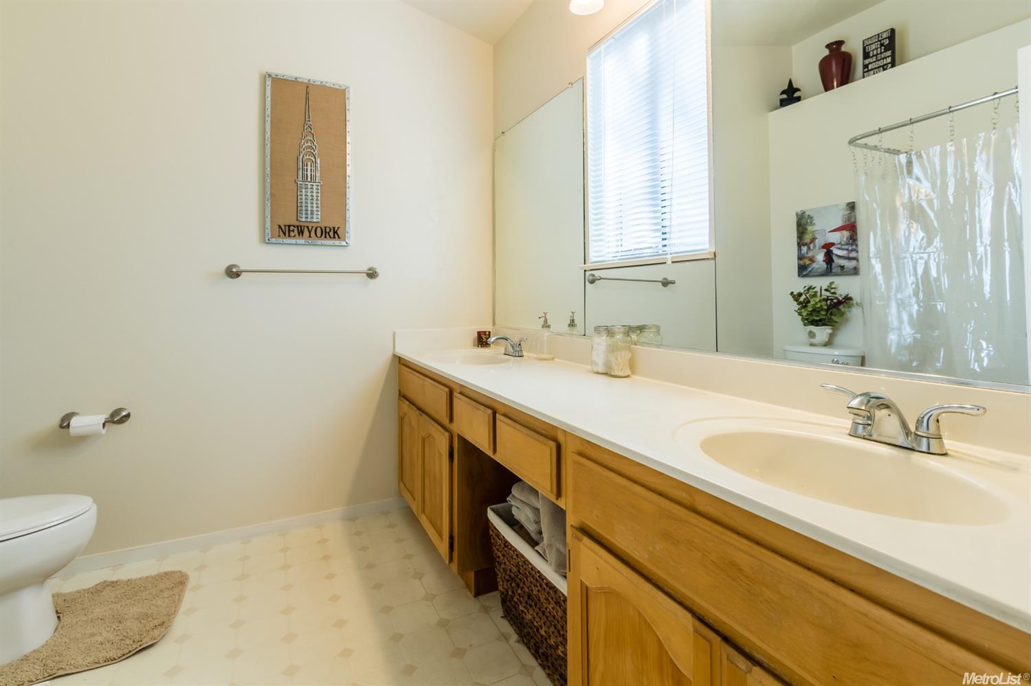 2216 Shadowbrook Way, Modesto, CA 95351 photo 7