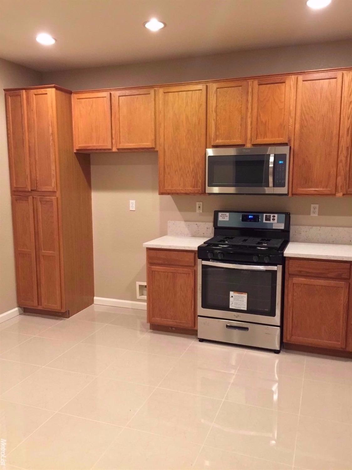 13480 Brookwood Way, Lathrop, CA 95330 photo 8
