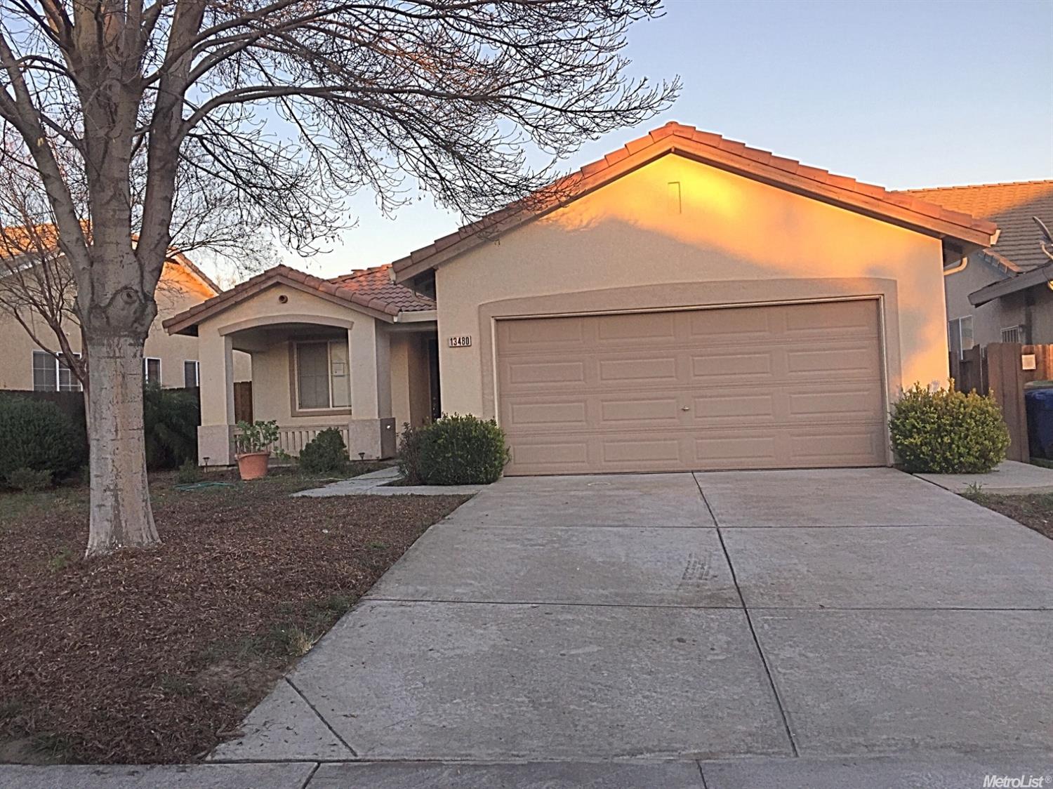 13480 Brookwood Way, Lathrop, CA 95330 photo 1
