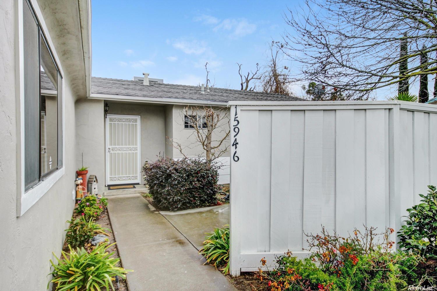 15946 Julie Ln, Lathrop, CA 95330 photo 3