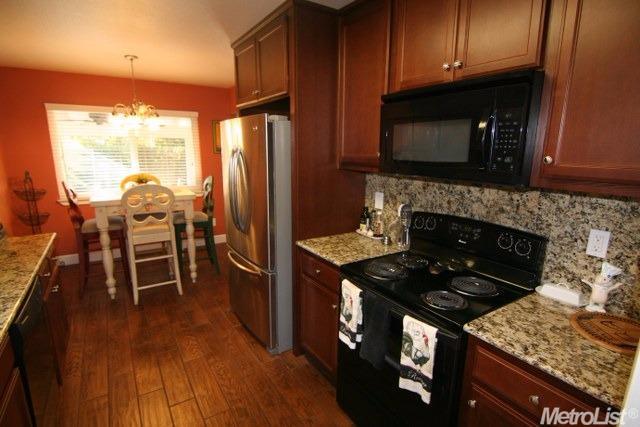 3317 Mark Allen Dr, Modesto, CA 95350 photo 4