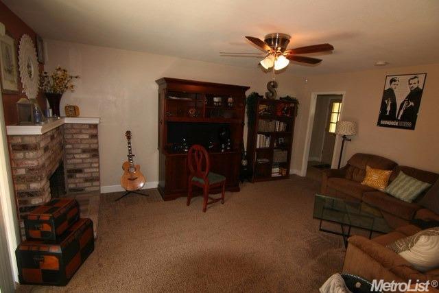 3317 Mark Allen Dr, Modesto, CA 95350 photo 7