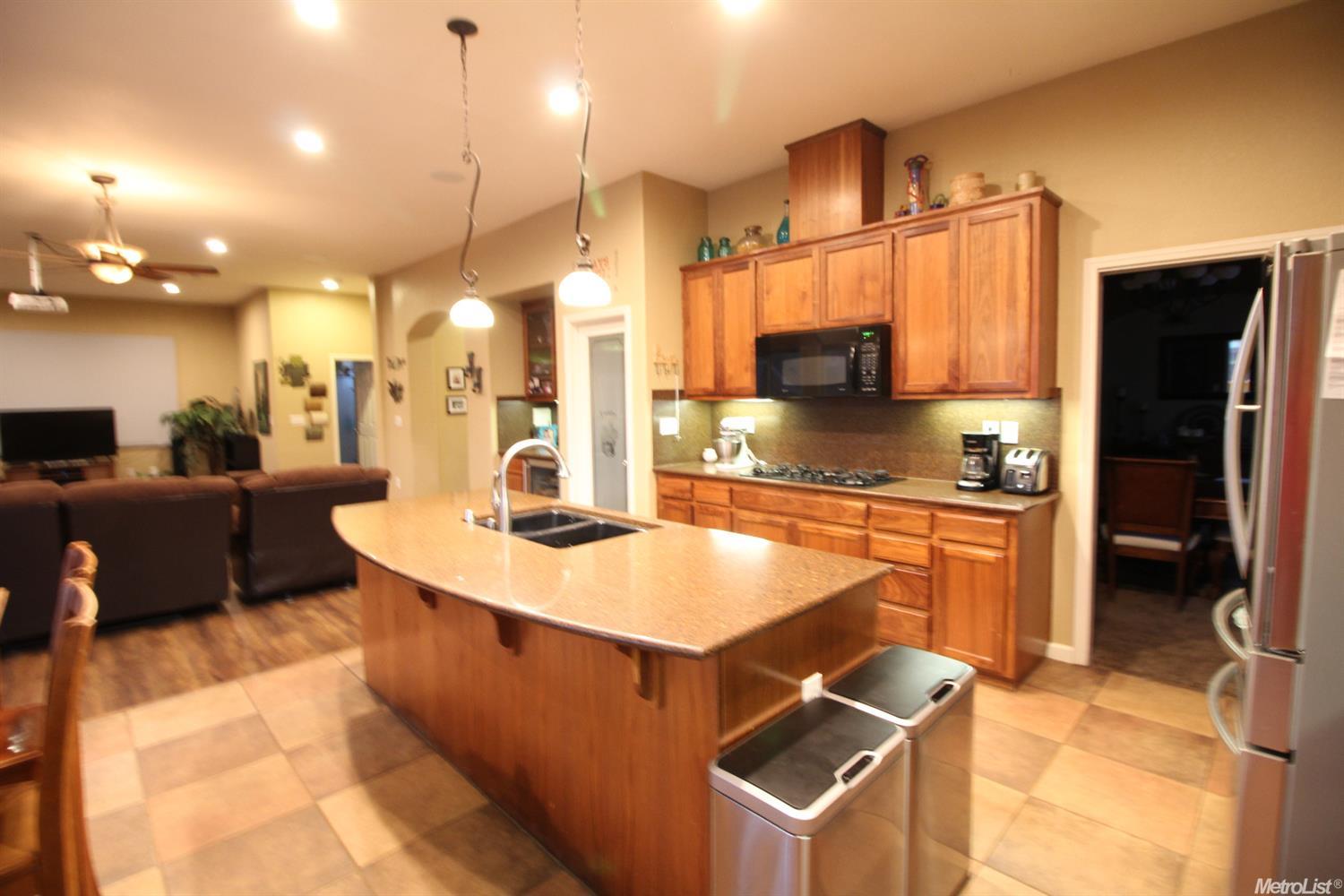 1932 Arlington Ct, Manteca, CA 95337 photo 10