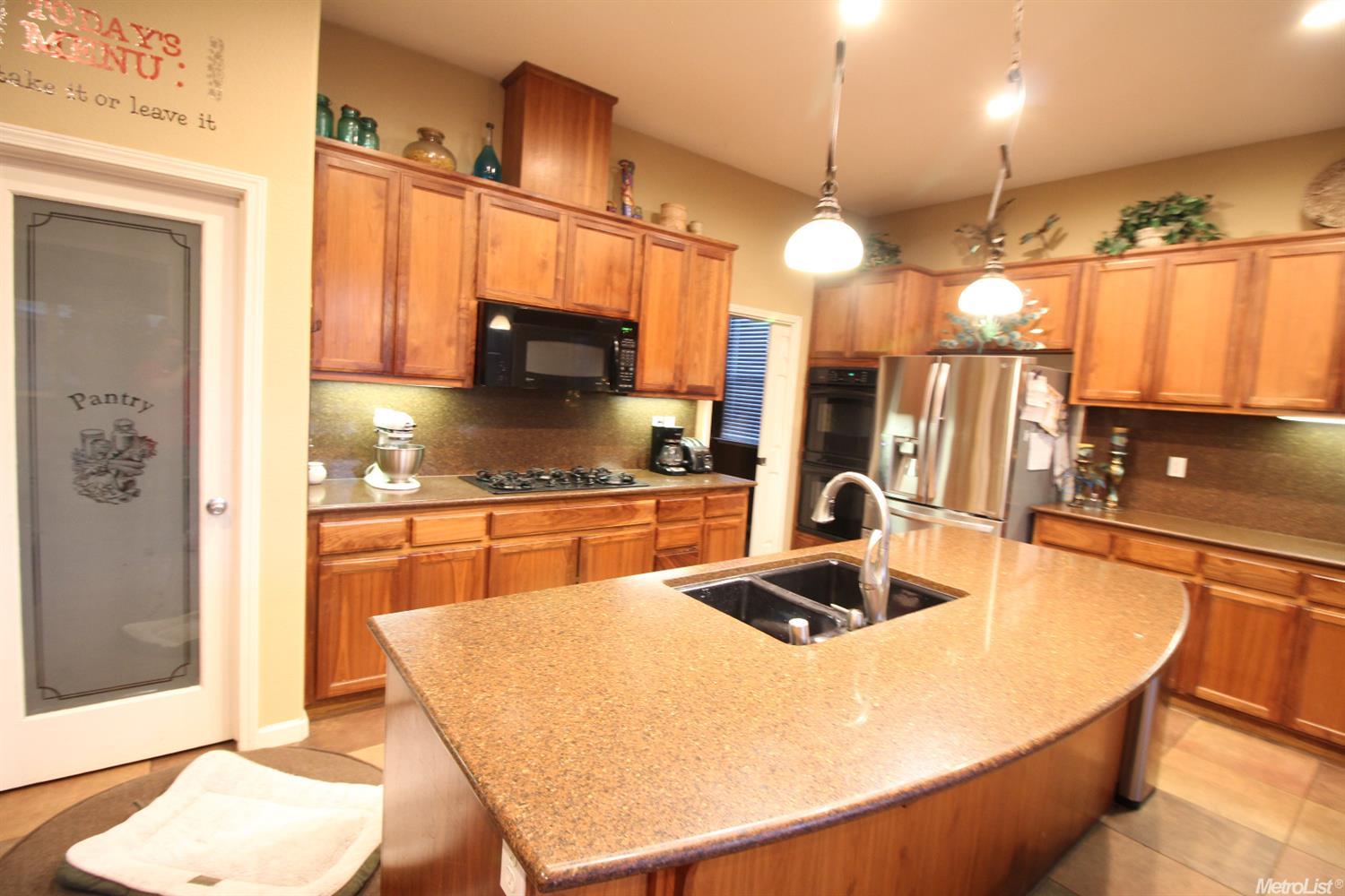 1932 Arlington Ct, Manteca, CA 95337 photo 11