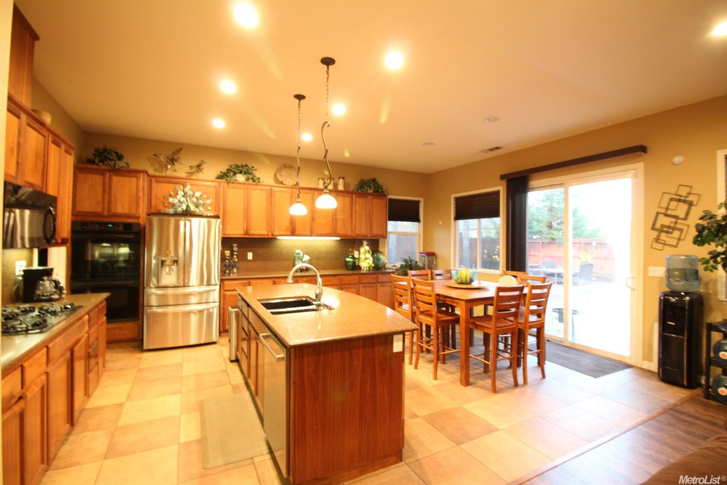 1932 Arlington Ct, Manteca, CA 95337 photo 8