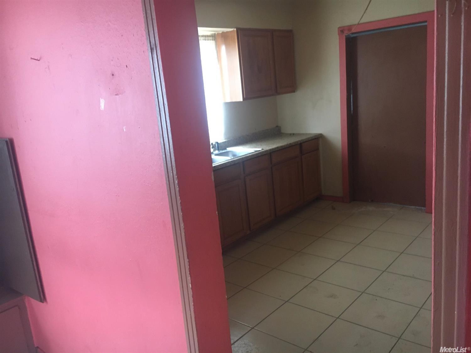 733 Benson Ave, Modesto, CA 95354 photo 3