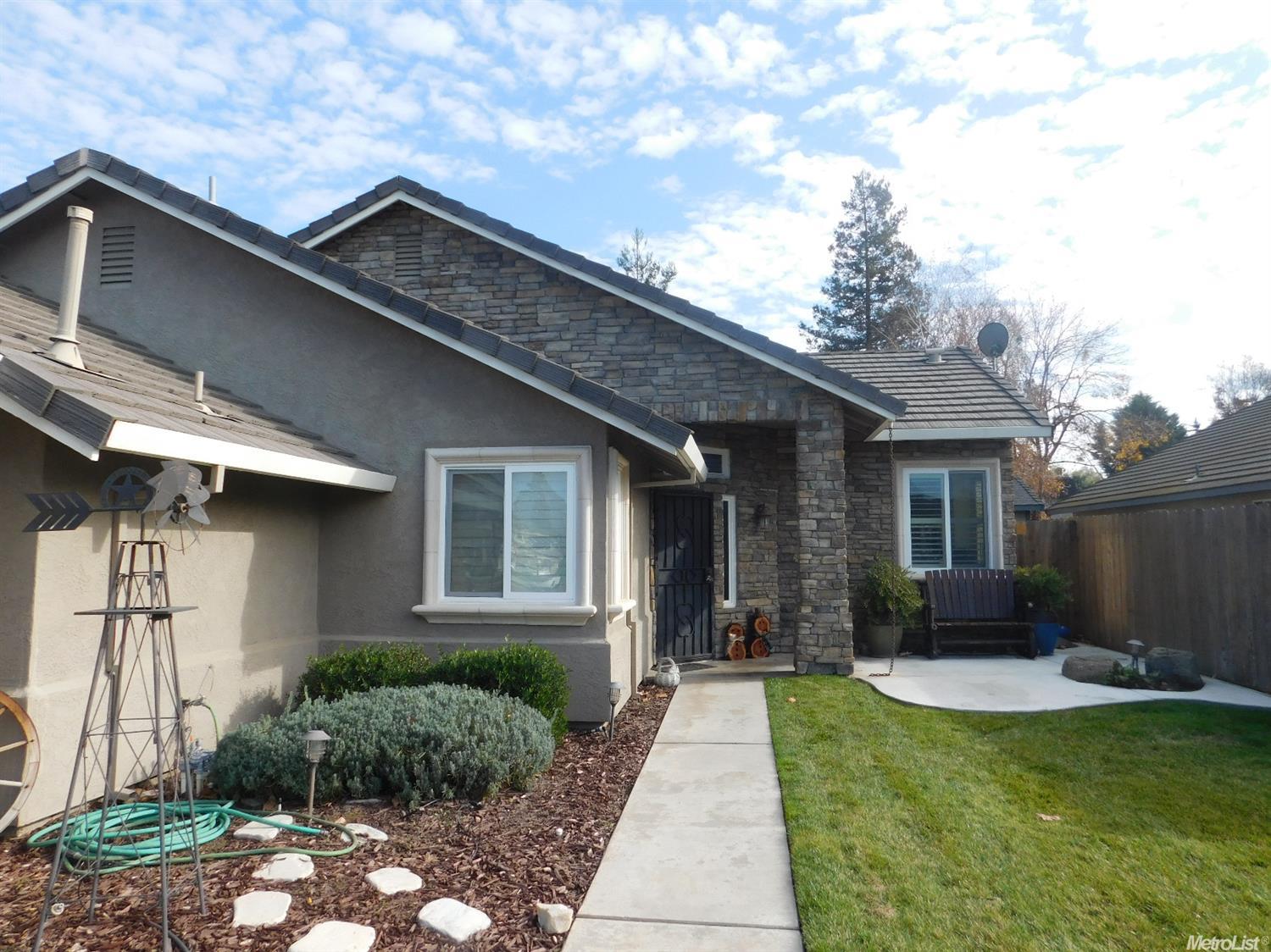 508 Van Dyken Way, Ripon, CA 95366 photo 4