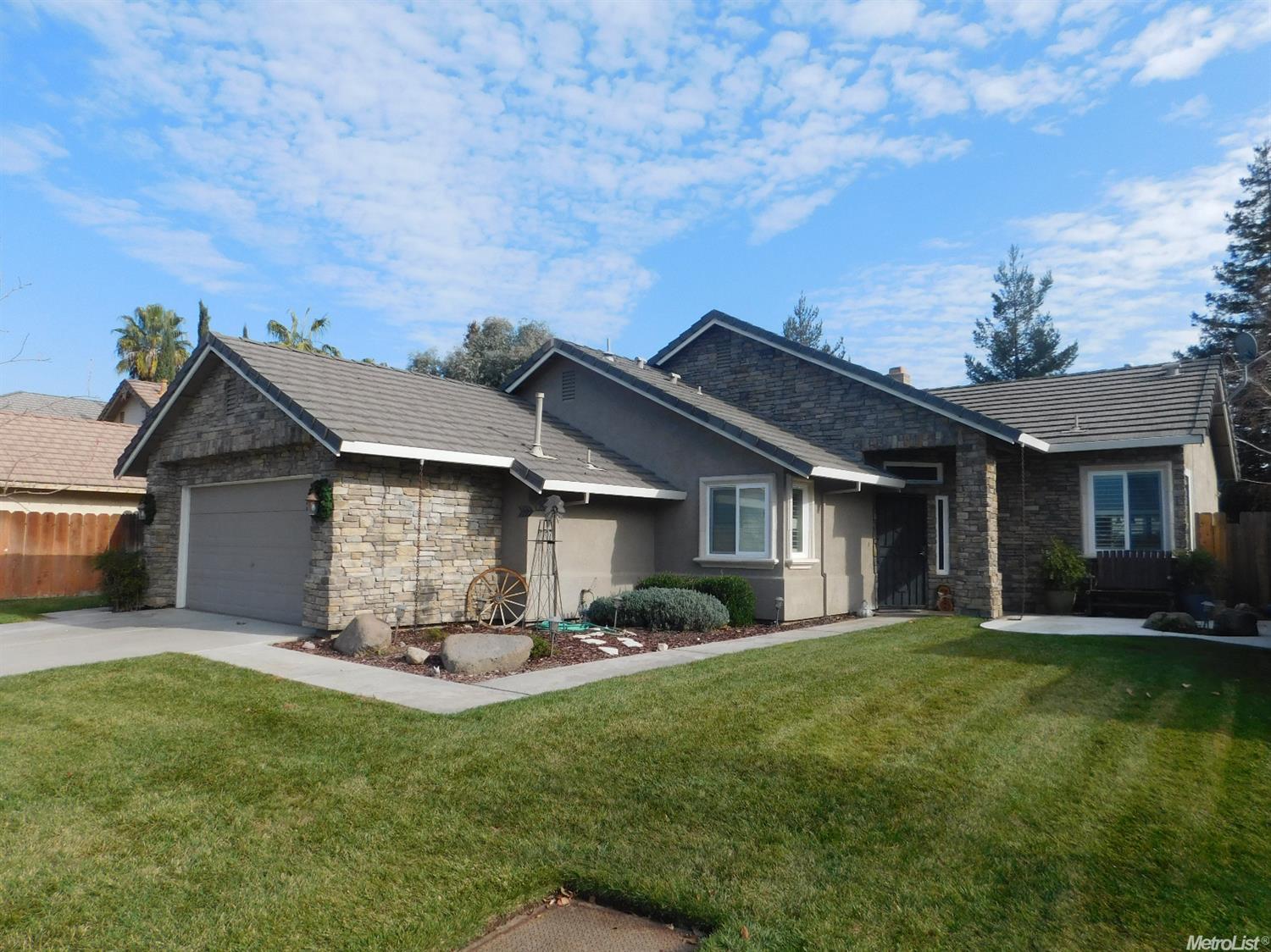 508 Van Dyken Way, Ripon, CA 95366 photo 2
