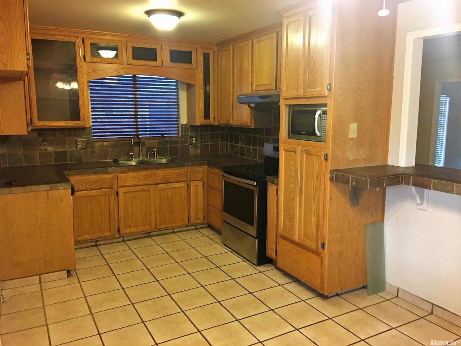675 Georgetown Ave, Turlock, CA 95382 photo 6