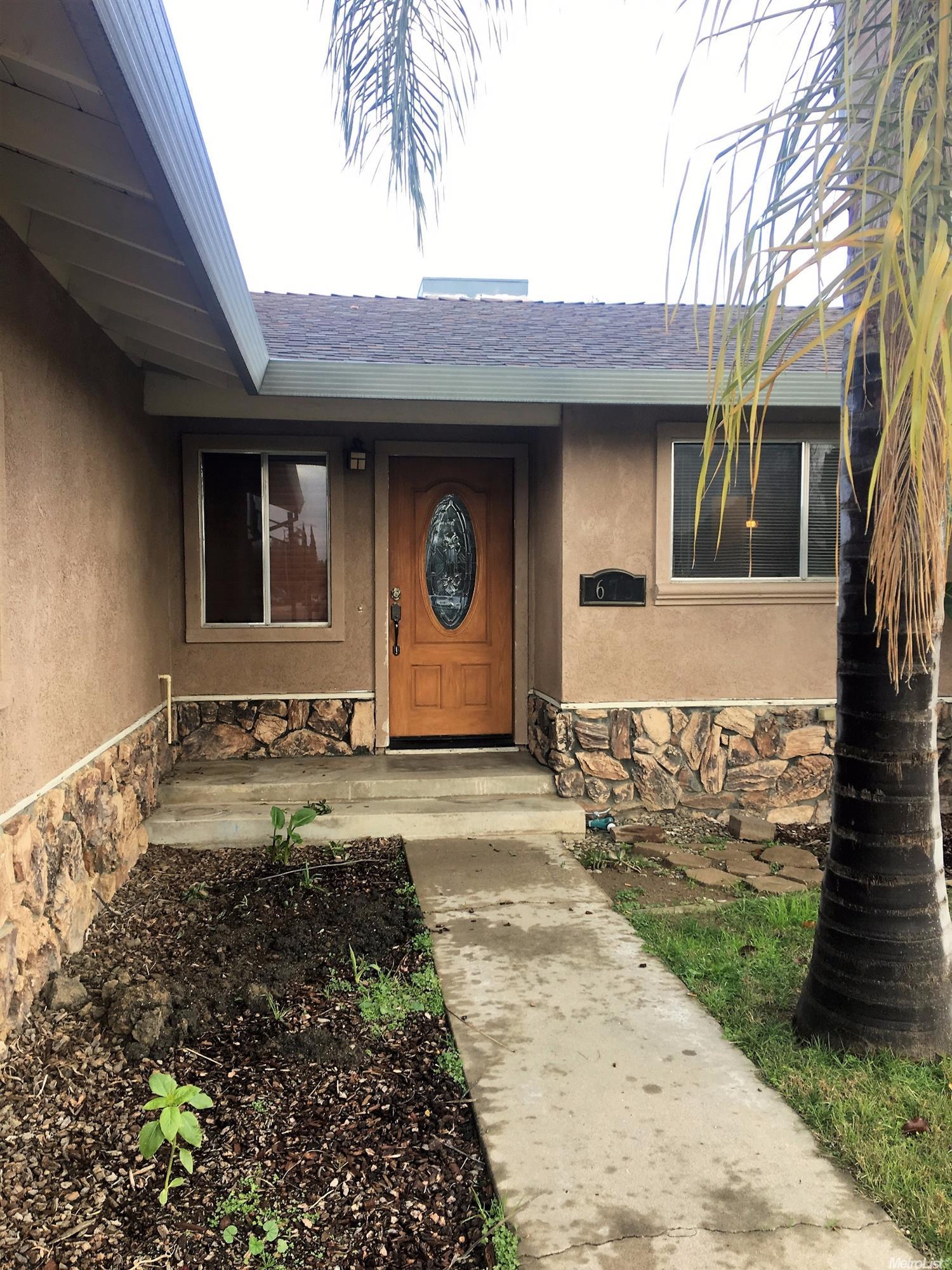 675 Georgetown Ave, Turlock, CA 95382 photo 3