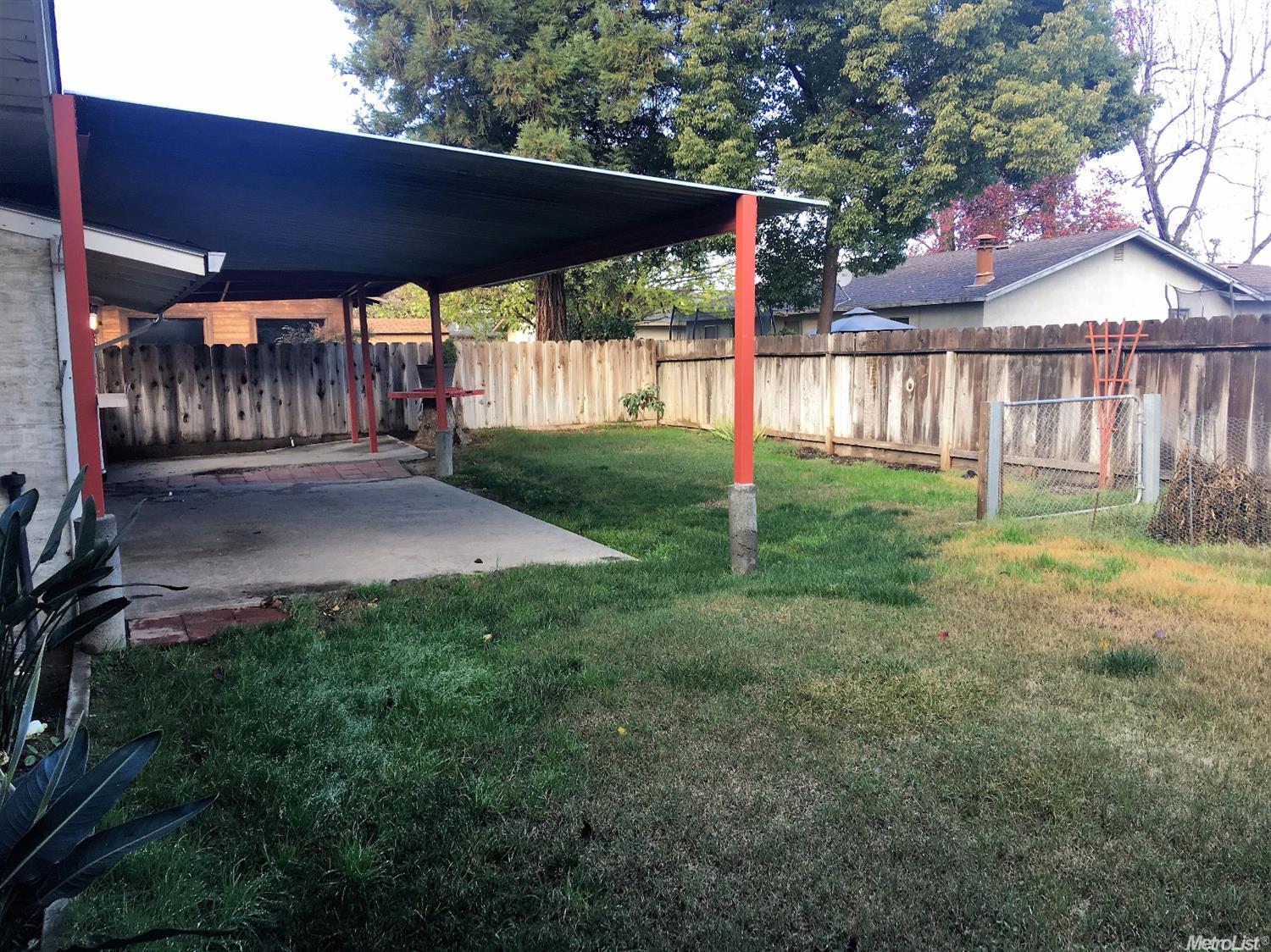 675 Georgetown Ave, Turlock, CA 95382 photo 4