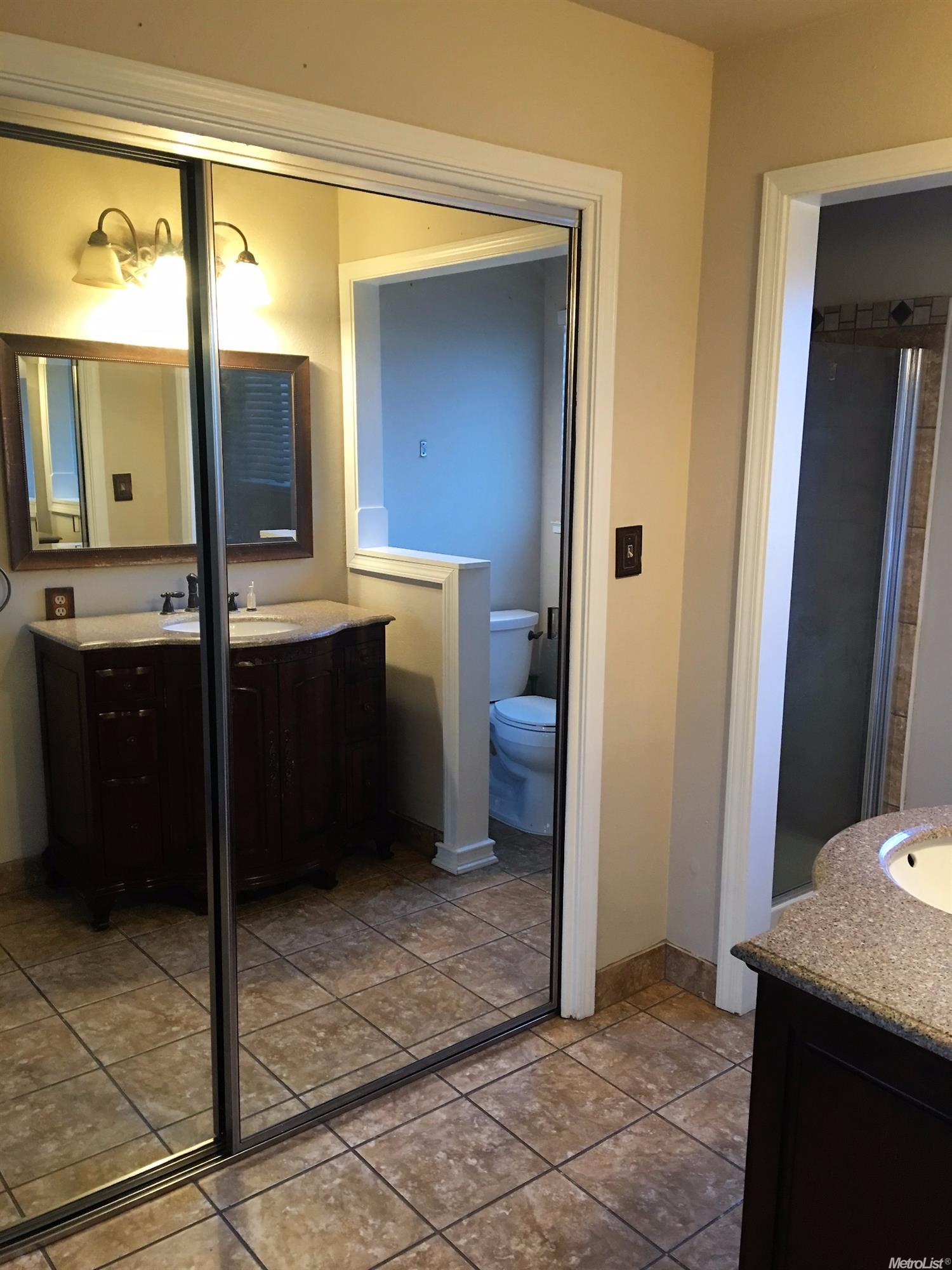 675 Georgetown Ave, Turlock, CA 95382 photo 11